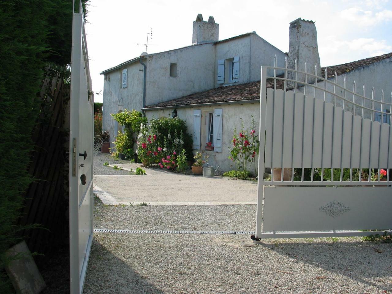 Chambres D'Hotes Le Logis Du Port Paradis Nieulle-sur-Seudre ภายนอก รูปภาพ